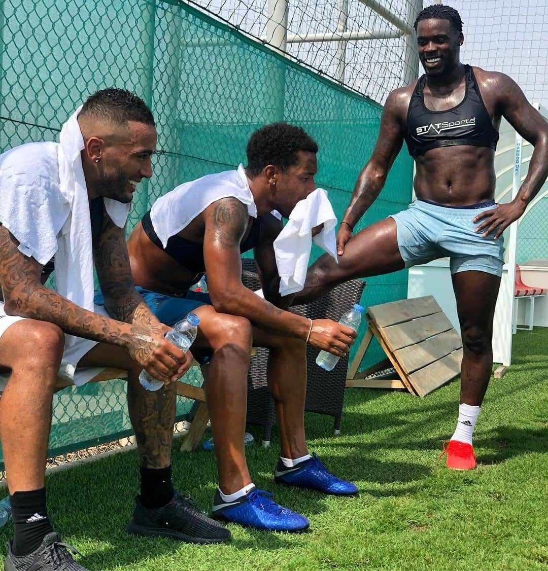 ジェフ・シュルップさんのインスタグラム写真 - (ジェフ・シュルップInstagram)「Training camp completed ✅ Ready for Pre season ⚽️🏃🏾‍♂️」6月29日 4時54分 - jeffreyschlupp