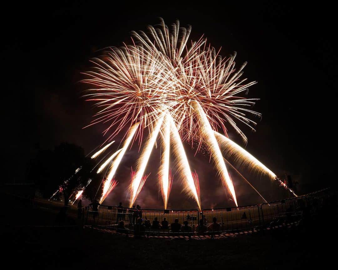 goproさんのインスタグラム写真 - (goproInstagram)「This 4th of July, don’t watch the #fireworks through your phone screen. Tap the link in our bio to learn how to capture the show hands-free with #NightLapse Photo Mode on your #GoPro. 🎇 • Submit your photos + videos to the #TripOn Challenge at gopro.com/awards. • • • @kei1996y @matteeocolombo @lino_heuchert #GoProTravel #4thOfJuly #IndependenceDay」6月29日 6時38分 - gopro