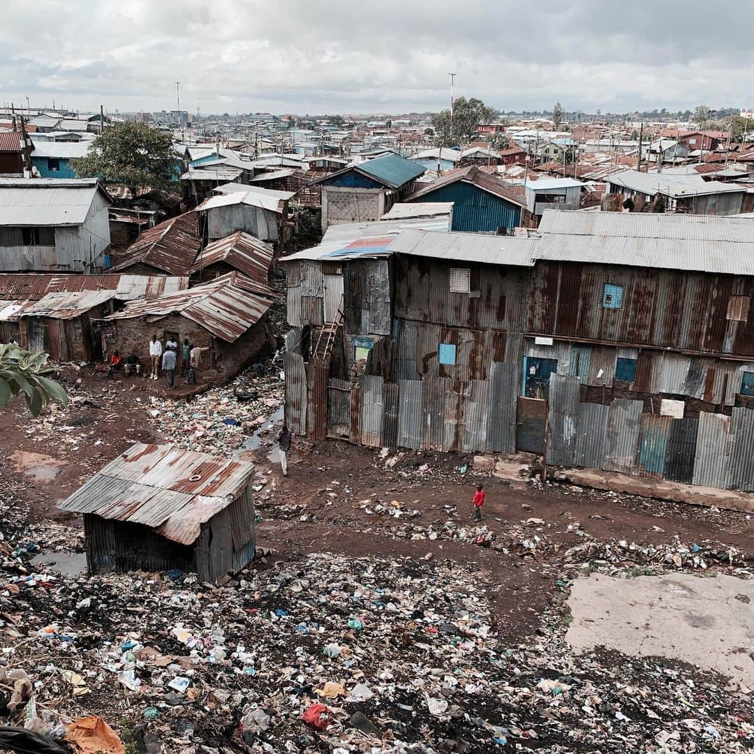 マイロ・ヴィンティミリアのインスタグラム：「Kibera, Nairobi, Kenya. MV」