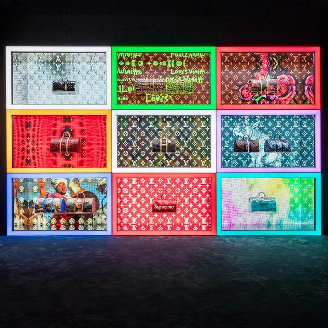 HYPEBEASTさんのインスタグラム写真 - (HYPEBEASTInstagram)「@hypebeaststyle: An exclusive look inside @louisvuitton’s expansive #LouisVuittonX exhibition in Beverly Hills, California. Celebrating its 160th anniversary, the luxury house presents a historical retrospective encompassing the house’s inimitable clothing, accessories and collaborations. Comprised of nine distinct rooms and a special pop-up shop overseen by @colette and Just an Idea’s @sarahandelman. Now open to the public through September 15.  Photo: Brad Dixon/ HYPEBEAST」6月29日 6時58分 - hypebeast