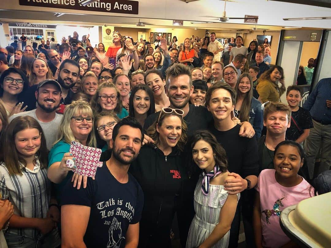 ジョン・ブラザートンさんのインスタグラム写真 - (ジョン・ブラザートンInstagram)「We♥️our fans 🙏 #shownight @fullerhouse」6月29日 6時59分 - johnbrotherton