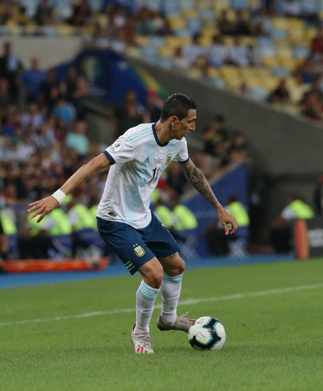 アンヘル・ディ・マリアさんのインスタグラム写真 - (アンヘル・ディ・マリアInstagram)「Feliz a semi 🇦🇷❤️⚽️. Vamos Argentina ❤️」6月29日 7時32分 - angeldimariajm