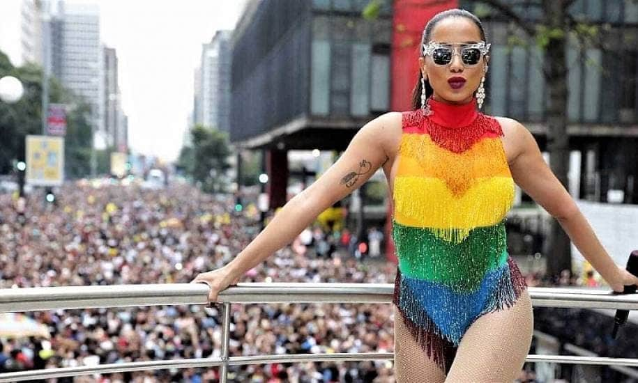 euanittaさんのインスタグラム写真 - (euanittaInstagram)「Amor, Liberdade e Respeito. Dia Internacional do Orgulho LGBT #loveislove #pride」6月29日 7時42分 - anitta