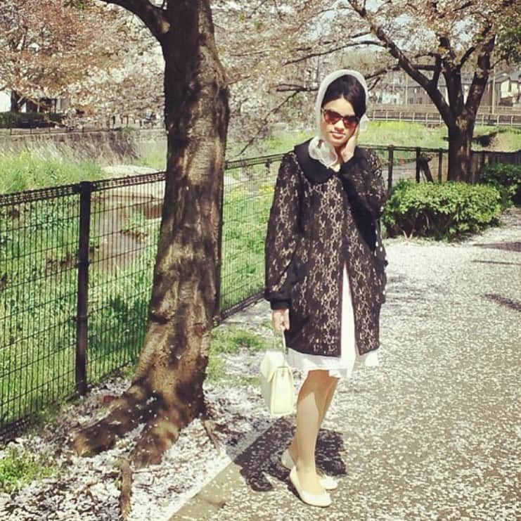 ティファニー・キャデラックのインスタグラム：「2012 spring 🌸」