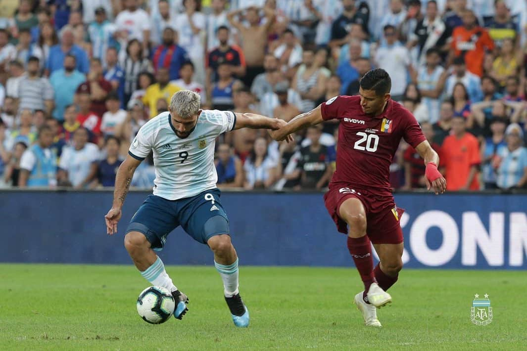 セルヒオ・アグエロさんのインスタグラム写真 - (セルヒオ・アグエロInstagram)「#argentina 🇦🇷🤟🏽」6月29日 9時00分 - kunaguero