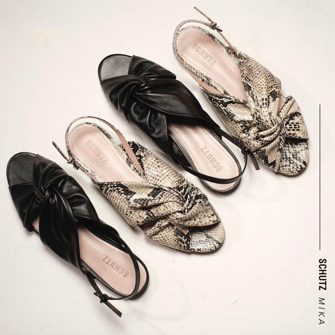 Schutzのインスタグラム：「SCHUTZ ICON: Get ready for the weekend 🖤 #schutzicon」
