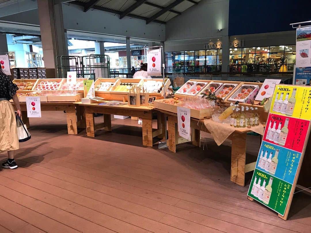 福岡超新鮮野菜/フレラボ薬院店のインスタグラム：「🎃イベント🎃 本日、明日、10:30-17:00 福岡マリノアシティにてマルシェを開催致してます🧐 お近くの方は是非お越し下さい✨  #朝倉 #福岡 #農業 #マルシェ #マリノアシティ #とどける株式会社」