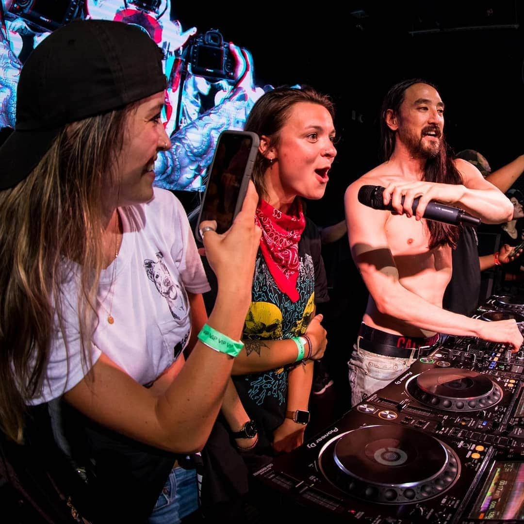 スティーヴ・アオキさんのインスタグラム写真 - (スティーヴ・アオキInstagram)「Charlotte North Carolina I love you #rave」6月29日 11時38分 - steveaoki