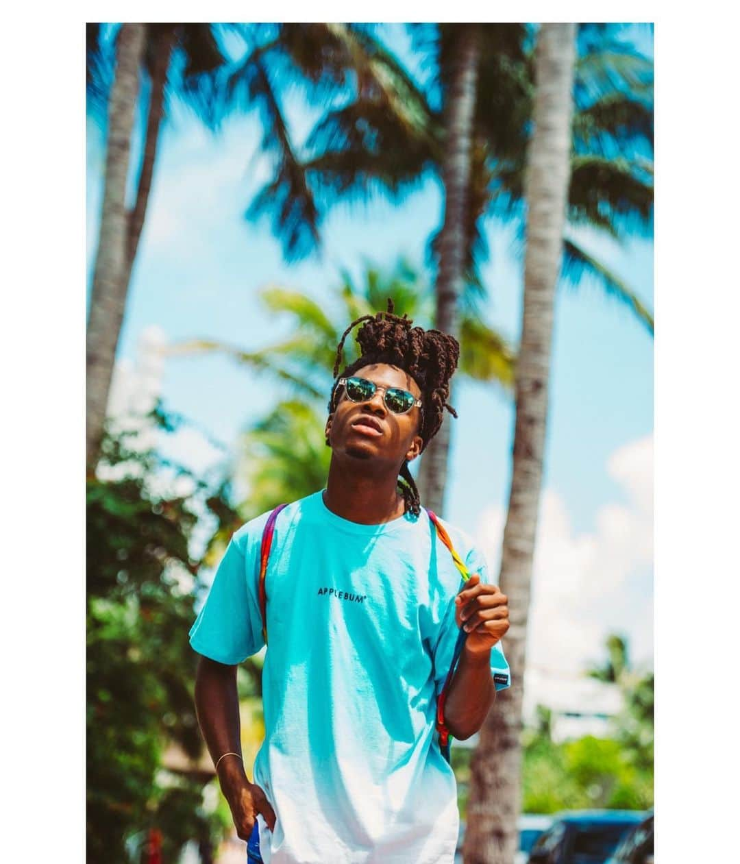 アップルバムさんのインスタグラム写真 - (アップルバムInstagram)「2019,Spring/Summer Collection. MIAMI shooting🌴  Photographer/ Cherry chill will Stylist/ Shintaro Kurokawa(Krkw.net) Coordinator/ Aki Ikejiri  #applebum #miami #lookbook #summertime」6月29日 11時47分 - applebum_tokyo