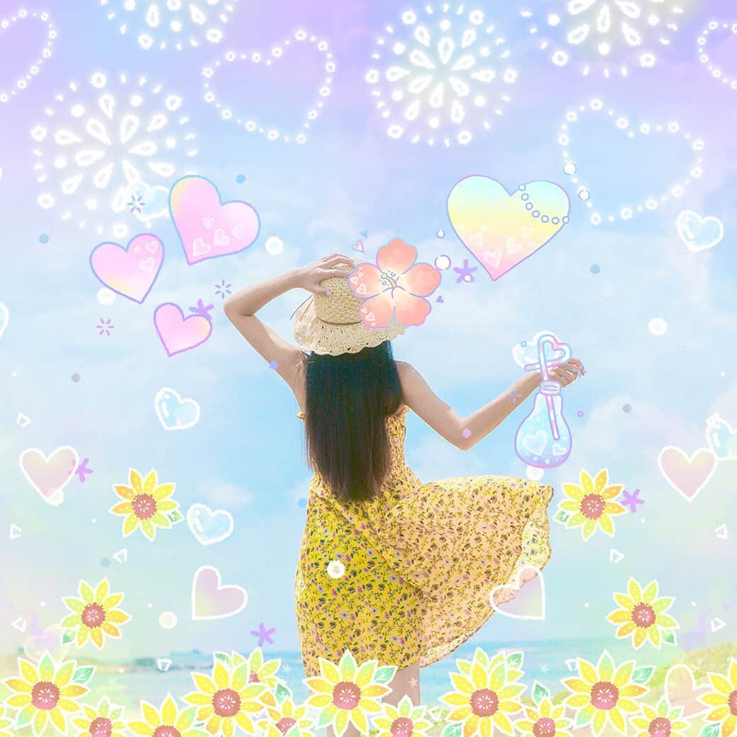 LINE Cameraさんのインスタグラム写真 - (LINE CameraInstagram)「🐬SALE🐬 Celebrate the heat with the perfect summer gradient stamps 🌻🌈 . #linecamera #lineカメラ #라인카메라 #sale #セール #special #グラデーション #グラデーションカラー #gradation #gradationcolor #パステル #パステルカラー #pastel #pastelcolors #夏 #なつ #サマー #summer  #ひまわり #sunflower #sunflowers #花 #flower #flowers #電球ソーダ #heart #hearts #はーと #ハート #花火」6月29日 12時05分 - linecamera_official