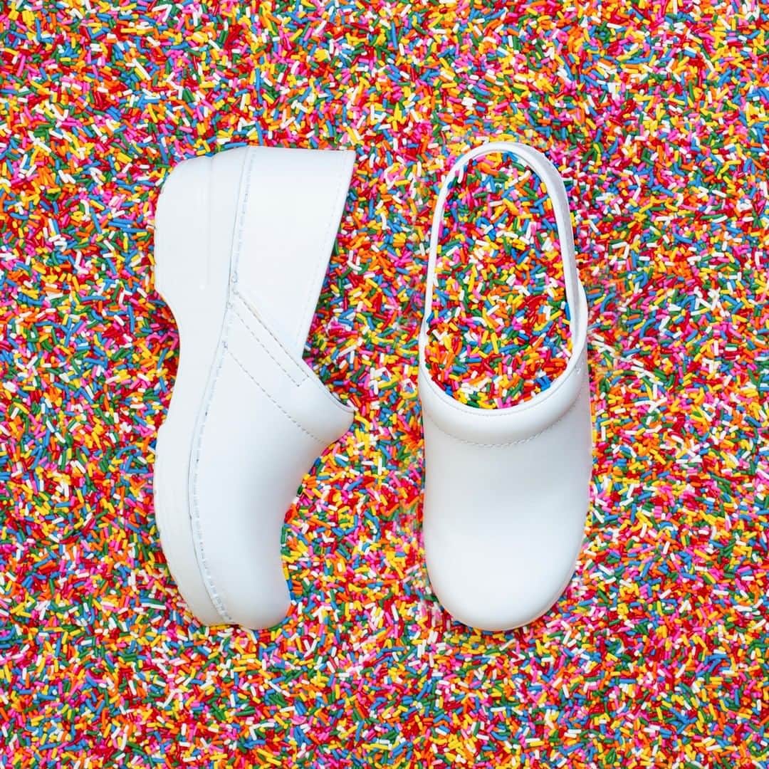 ダンスコのインスタグラム：「Crafted with comfort. Sprinkled with style.」