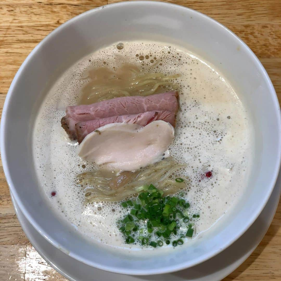 かじがや卓哉さんのインスタグラム写真 - (かじがや卓哉Instagram)「めちゃめちゃ美味い！ 名古屋の名店見つけた！」6月29日 21時39分 - kajigaya