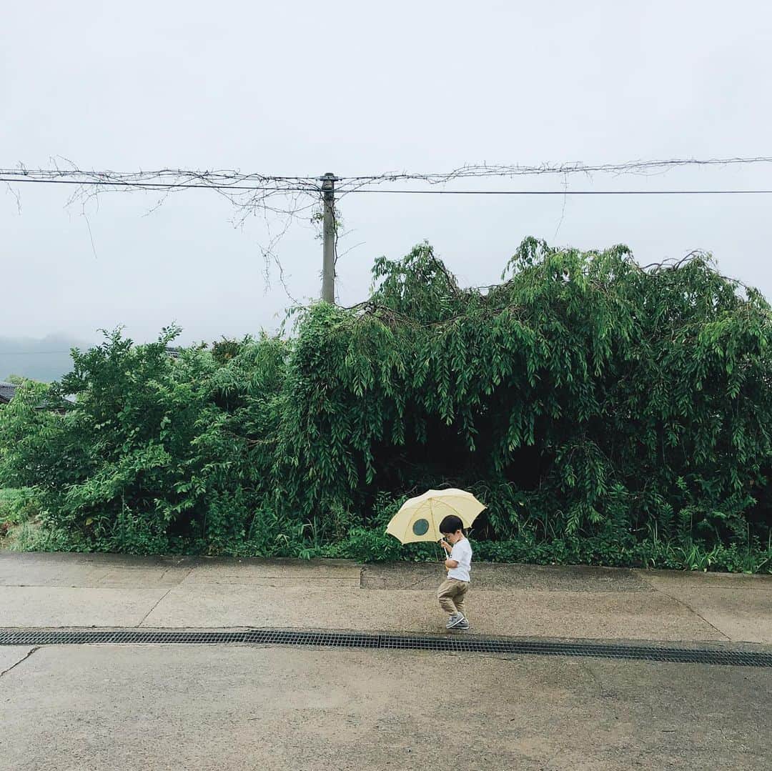 Takafumi Gotoのインスタグラム：「全国的に大雨警戒とのこと。お気をつけください〜☔️」