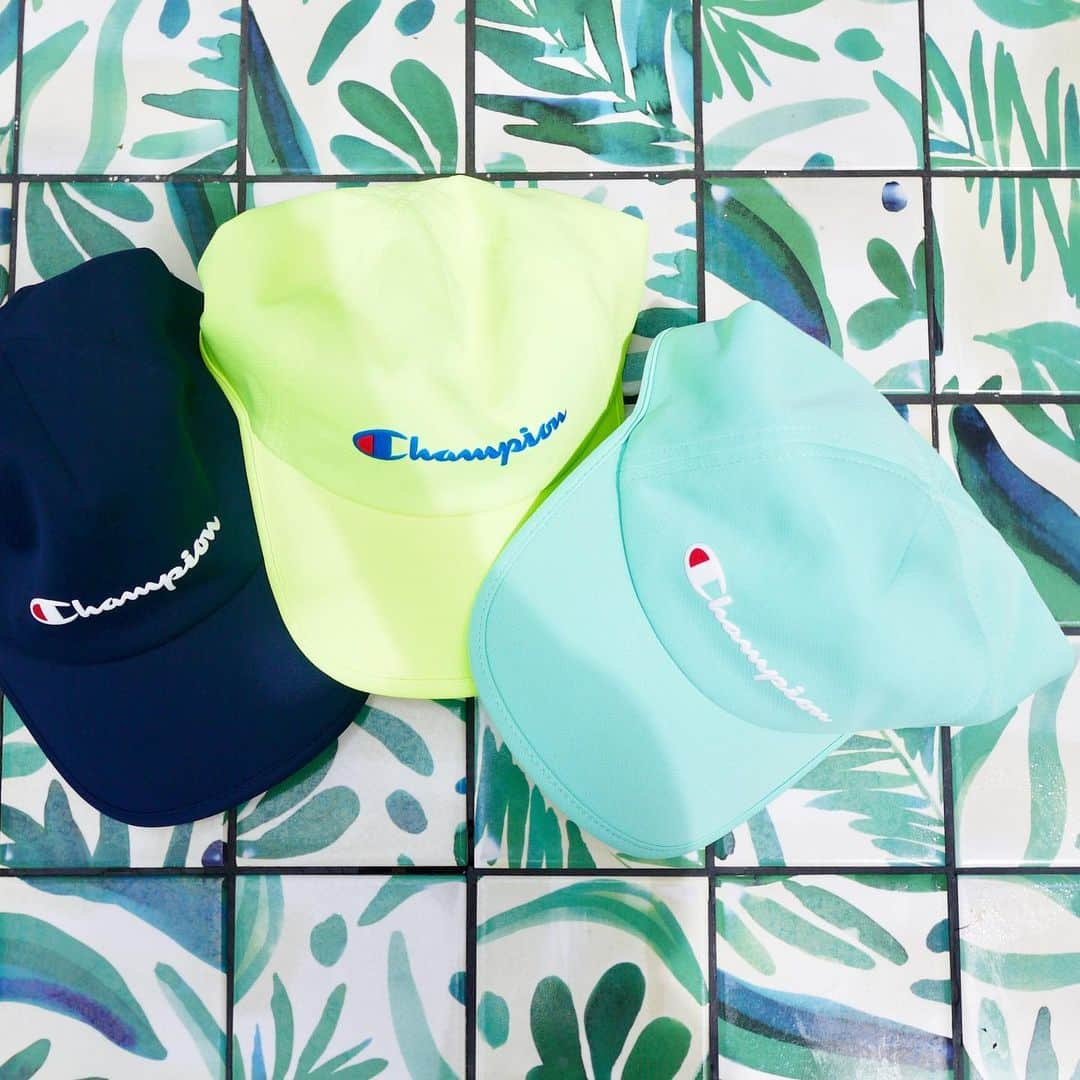 Champion Japanさんのインスタグラム写真 - (Champion JapanInstagram)「Women’s sports cap. #champion #championjp #チャンピオン #ウィメンズ #スポーツ #キャップ #neon #ネオンカラー」6月29日 22時39分 - champion_japan