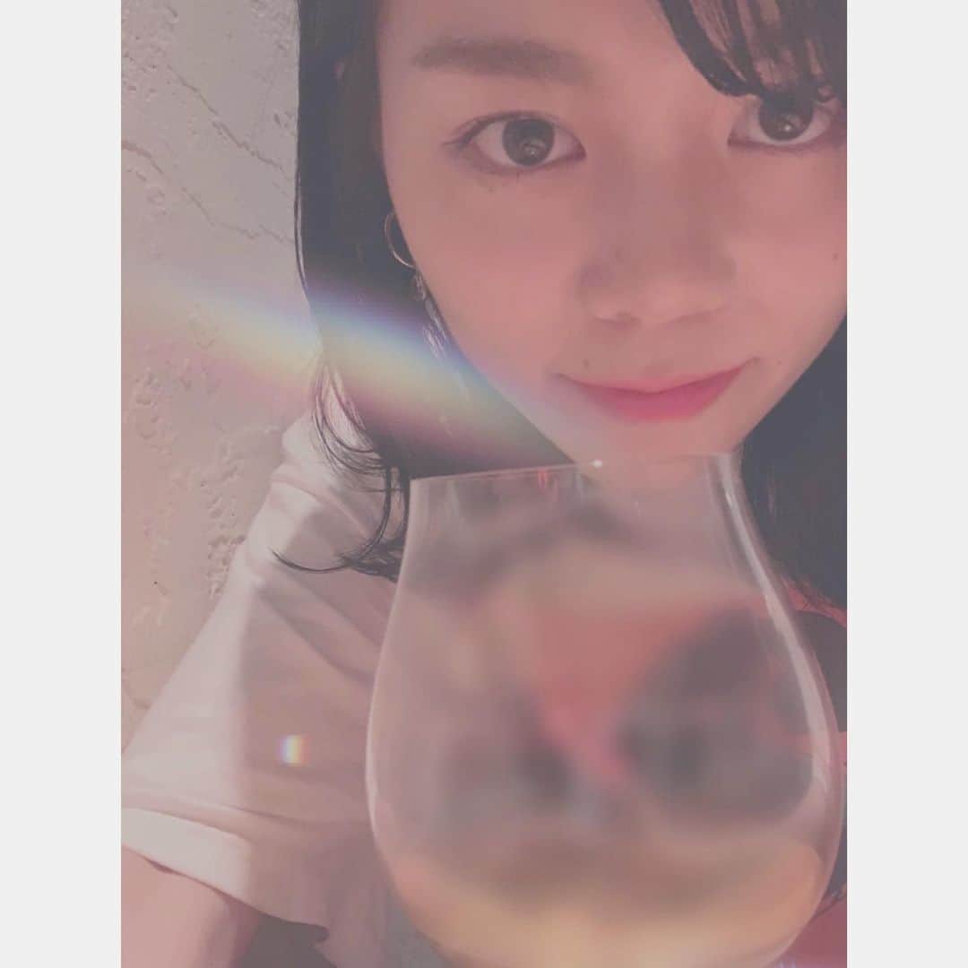菅原紗由理のインスタグラム：「バースデーメッセージ みんな、ありがとう🎂💛 新しい1年も改めてヨロシクね！ 谢谢大家的生日祝福🎂 新的一年也请继续多多支持我~！ ✌️( ^ω^ )✌️ #THESxPLAY #菅原紗由理」