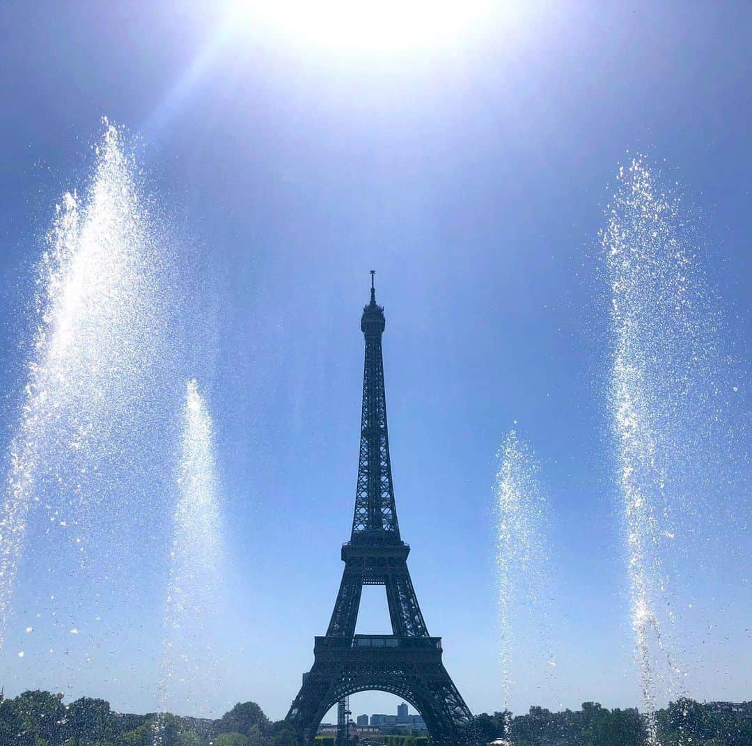 のインスタグラム：「#france🇫🇷 #eiffeltower」
