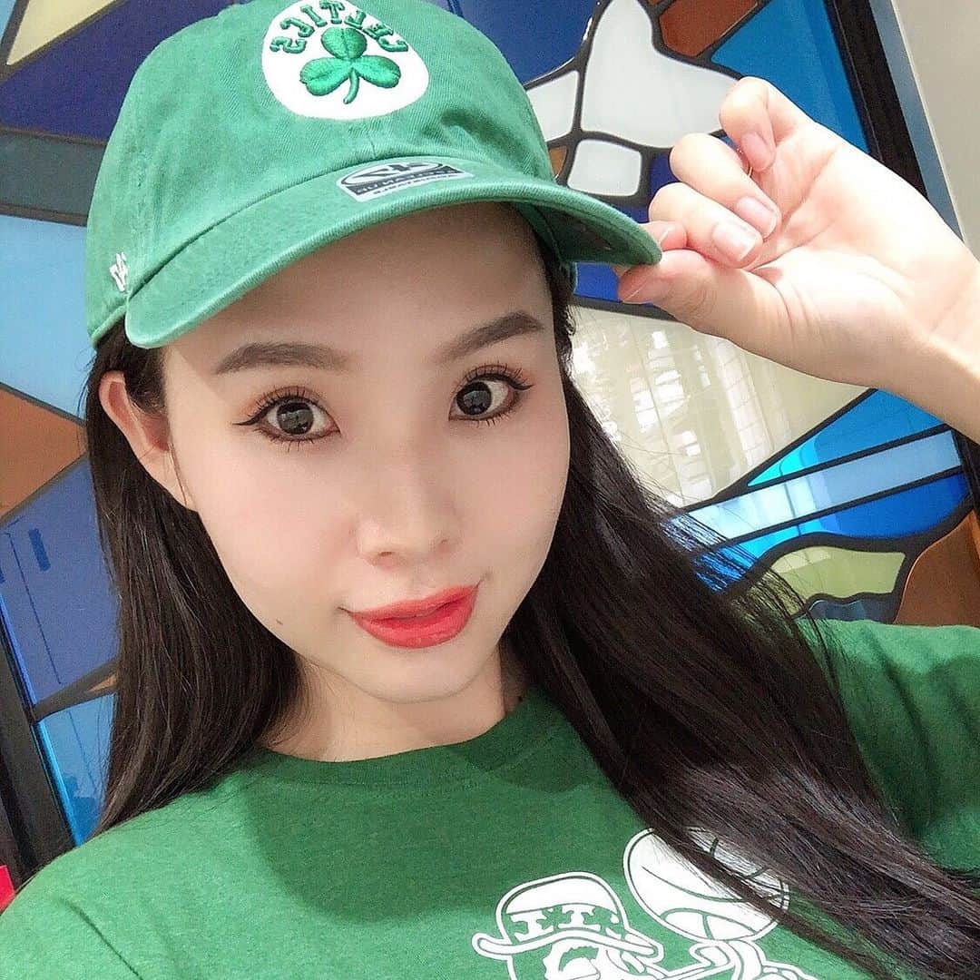 セレクションスタッフのインスタグラム