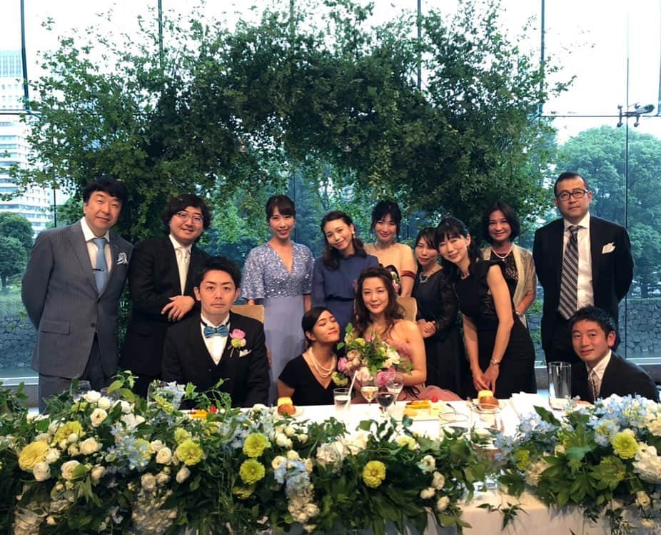 森川亮のインスタグラム：「営業の新婦石川さんの結婚披露宴でした。」