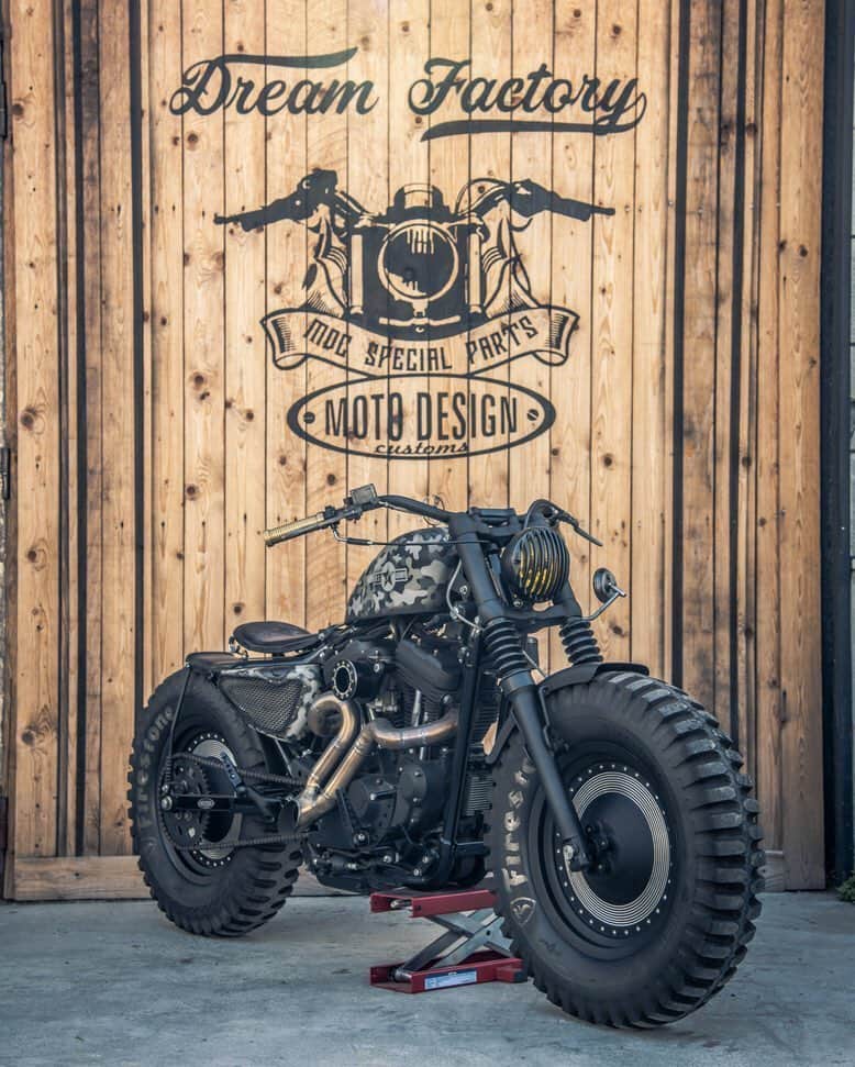 epidemic_motorsさんのインスタグラム写真 - (epidemic_motorsInstagram)「The TANKSTER based on Harley Davidson Sportster 883 seems to have escaped from the film "Apocalypse Now", wears like every marine in war setting a strictly tailored camouflage uniform directly here by MDC via @motodesigncustoms  #caferacer #caferacerstyle #caferacerporn #caferacergram #caferacersofinstagram #harleydavidson #harleydavidsondaily #harleydavidsonitalia #harleydavidsonmotorcycles #motocustom  #bikerlife #triumph #triumphbonneville #triumphscrambler #triumphmotorcycles #motoguzzi #motoguzziv7 #scrambler #liveyourlegend #bagger  #harleysofinstagram #sonsofanarchy #sonsofanarchyitaly #bobber #bobberstyle #chopper #chopperstyle #epidemic_motors #epidemicmotors」6月29日 14時24分 - epidemic_motors