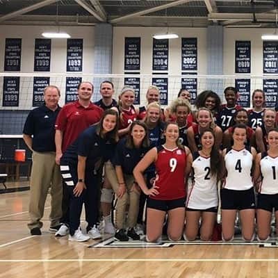 USA Volleyballさんのインスタグラム写真 - (USA VolleyballInstagram)「@usavwnt's future was on display Friday night as its U.S. Pan Am Cup Training Team and #USAVcnt-Anaheim program held a Red-Blue doubleheader showcasing the skills of over 40 athletes and majority with remaining @ncaavolleyball eligibility. Visit usavolleyball.org for the recap.」6月29日 14時47分 - usavolleyball