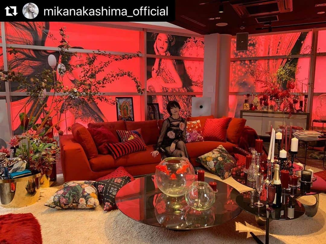 Netflix Japanさんのインスタグラム写真 - (Netflix JapanInstagram)「#Repost @mikanakashima_official with @make_repost ・・・ . 蜷川組 参加してまーす！ sayoの部屋！  #Netflix#followers#sayo#楽しい #FOLLWERSNetflix」6月29日 14時58分 - netflixjp