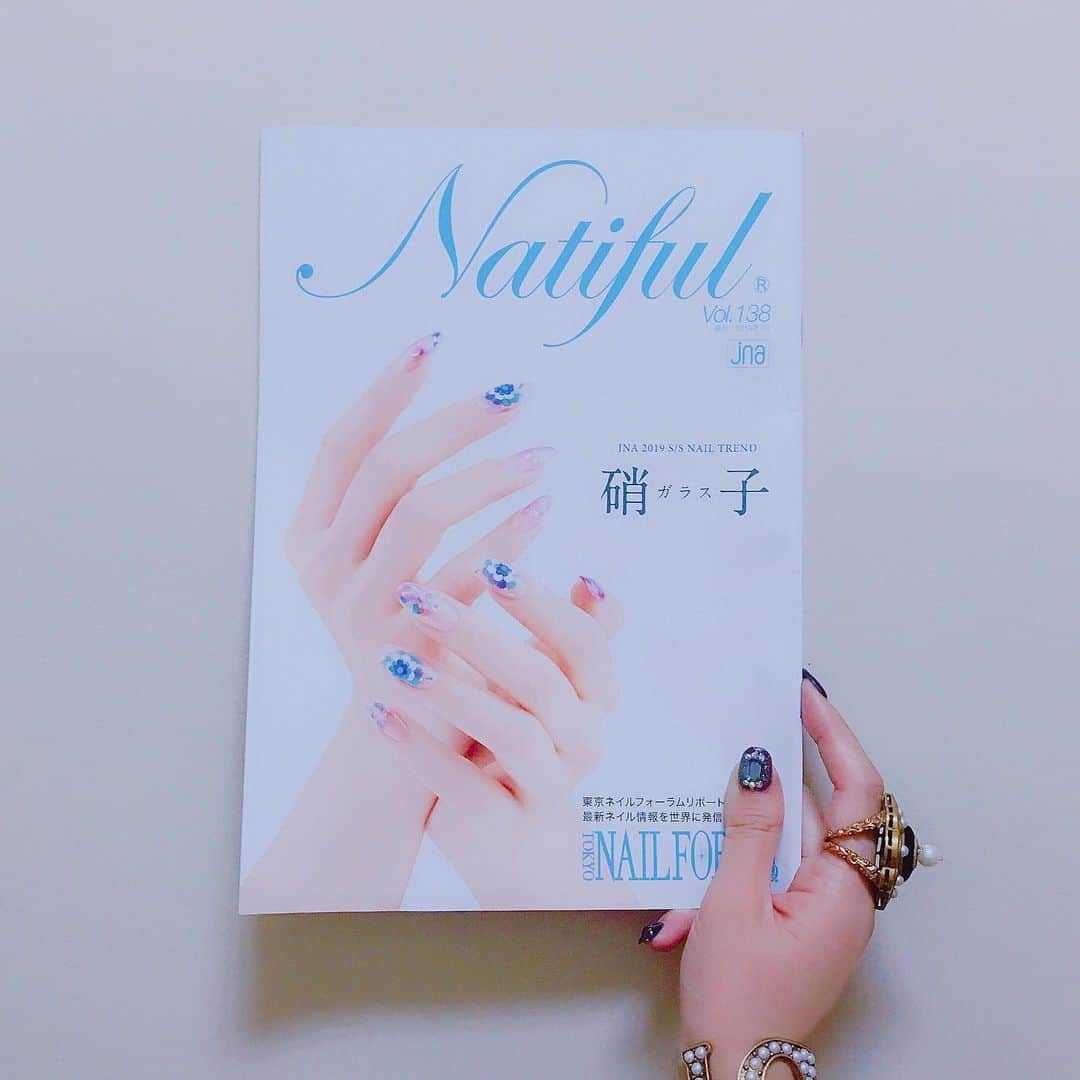 なかやまちえこさんのインスタグラム写真 - (なかやまちえこInstagram)「日本ネイリスト協会会報誌「Natiful」 モロッコキャンディ担当 #nail #nails #nailart #ネイル #美甲 #ネイルアート  #clou #nagel #ongle #ongles #unghia #japanesenailart #manucure #네일 #젤네일 #네일아트 #네일리스트 #japanesenails #manicurist #gelnails #ネイル雑誌 #なかやまメディア情報」6月29日 15時49分 - chiekonakayama