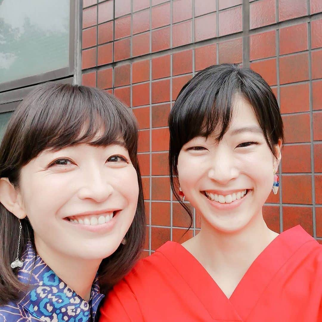 小野真弓さんのインスタグラム写真 - (小野真弓Instagram)「18時05分〜LIVE📺🔥 千葉テレビ『熱血bo-so tv』 今日は、成田スペシャルです( ´∀｀)✨ #佐藤玖美 ちゃん #小野真弓 #千葉テレビ#熱血bosotv  #千葉県#茨城県#東京都一部 の皆様、ぜひご覧くださーい٩( 'ω' )و」6月29日 16時37分 - hanaharuaroi