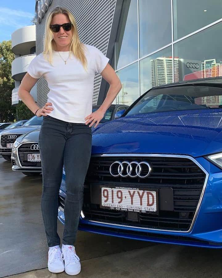 サリー・ピアソンさんのインスタグラム写真 - (サリー・ピアソンInstagram)「I still remember as a teenager, @audi being my dream car 😊 now, thanks to @audicentregoldcoast I get to experience all different models of the brand! How lucky am I!!!」6月29日 16時54分 - sallypearson