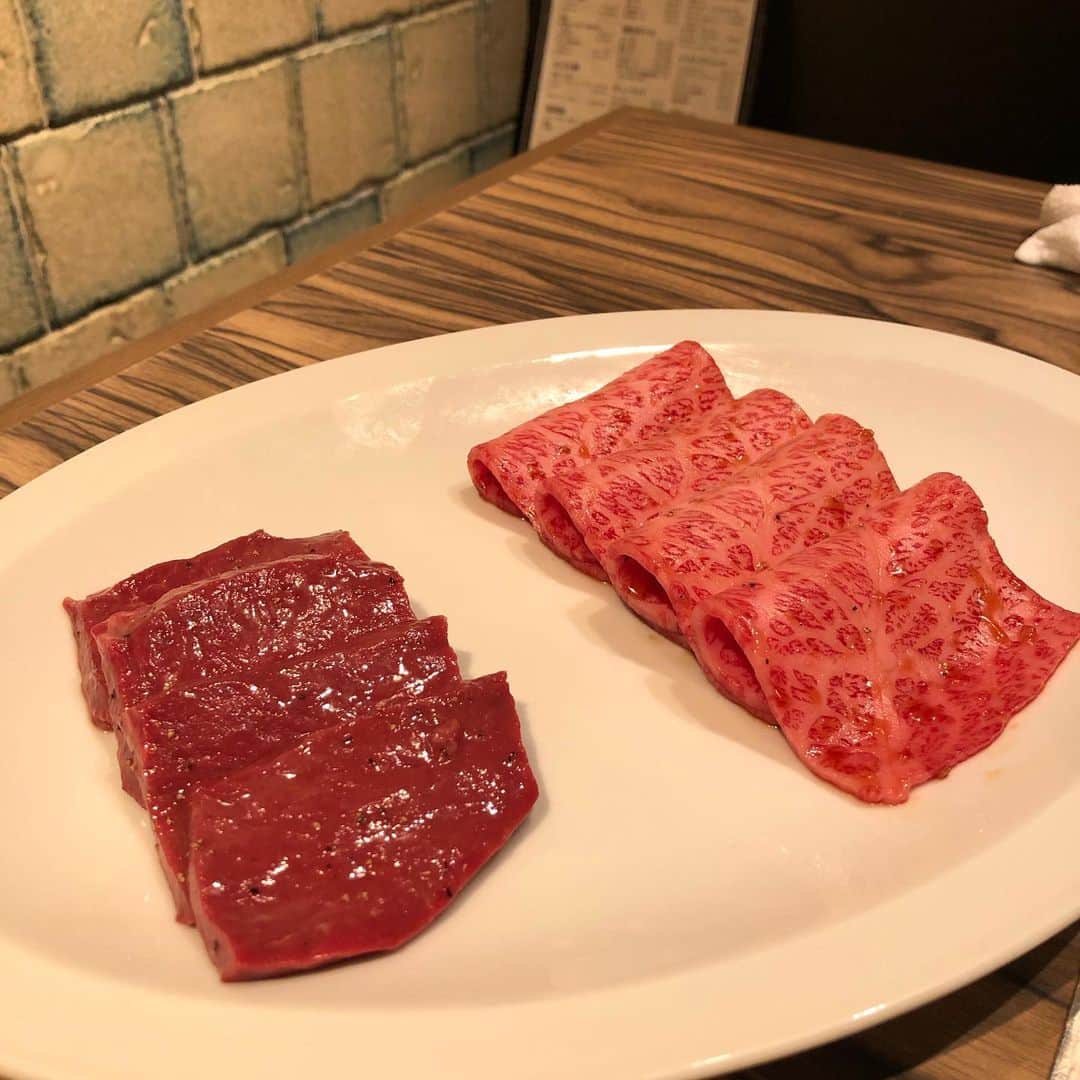 村長（小顔大使）さんのインスタグラム写真 - (村長（小顔大使）Instagram)「初の#焼肉ジャンボはなれ に行ってきた😎 南原社長おまかせコースは全てのメニューが声の出る美味さでした！ 次回は8月予約した😋 #肉スタグラム #焼肉  #食べログ4超え #感動」6月29日 17時09分 - soncho12