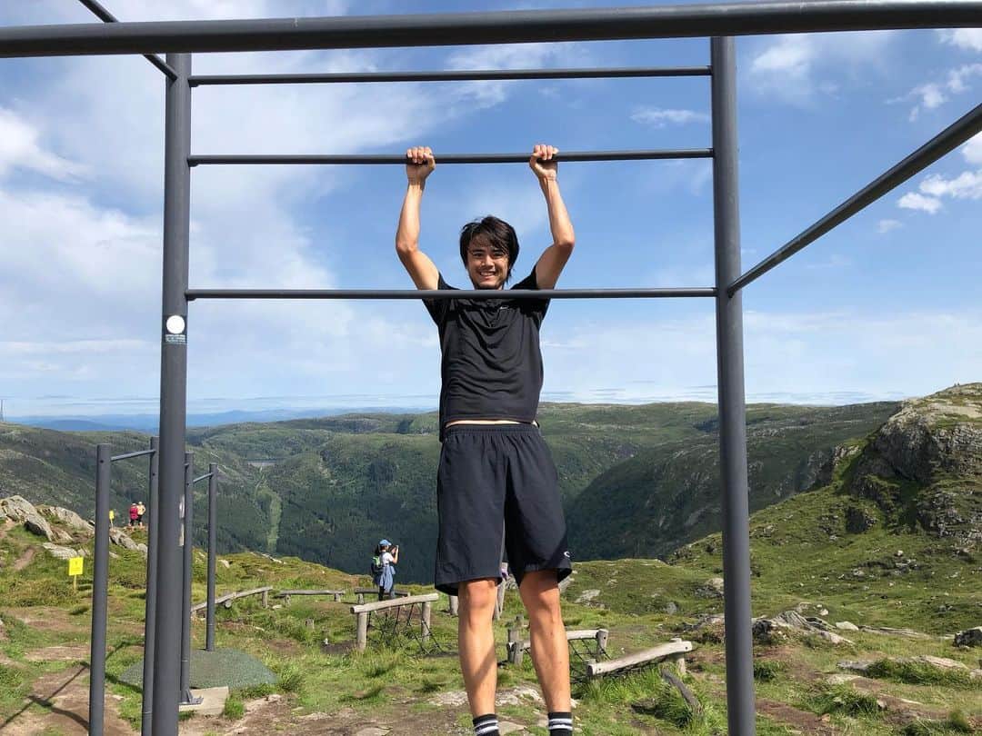 ダニエル太郎さんのインスタグラム写真 - (ダニエル太郎Instagram)「Best place in the world to hang #bergen #norway #retreat」6月29日 23時15分 - tarodaniel