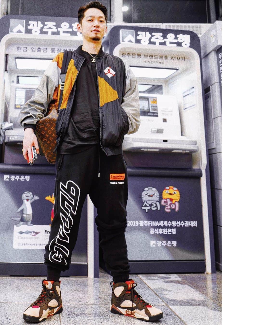 thequiettのインスタグラム：「#glowforever」