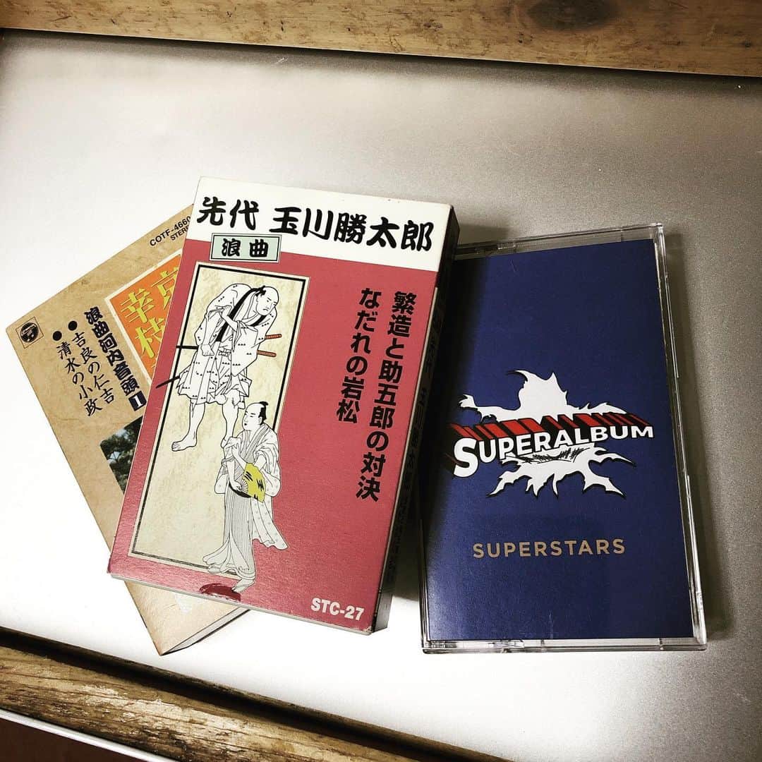 町田康さんのインスタグラム写真 - (町田康Instagram)「ほいでこれ聴いとんにゃがな。」6月29日 18時39分 - inunekosonota