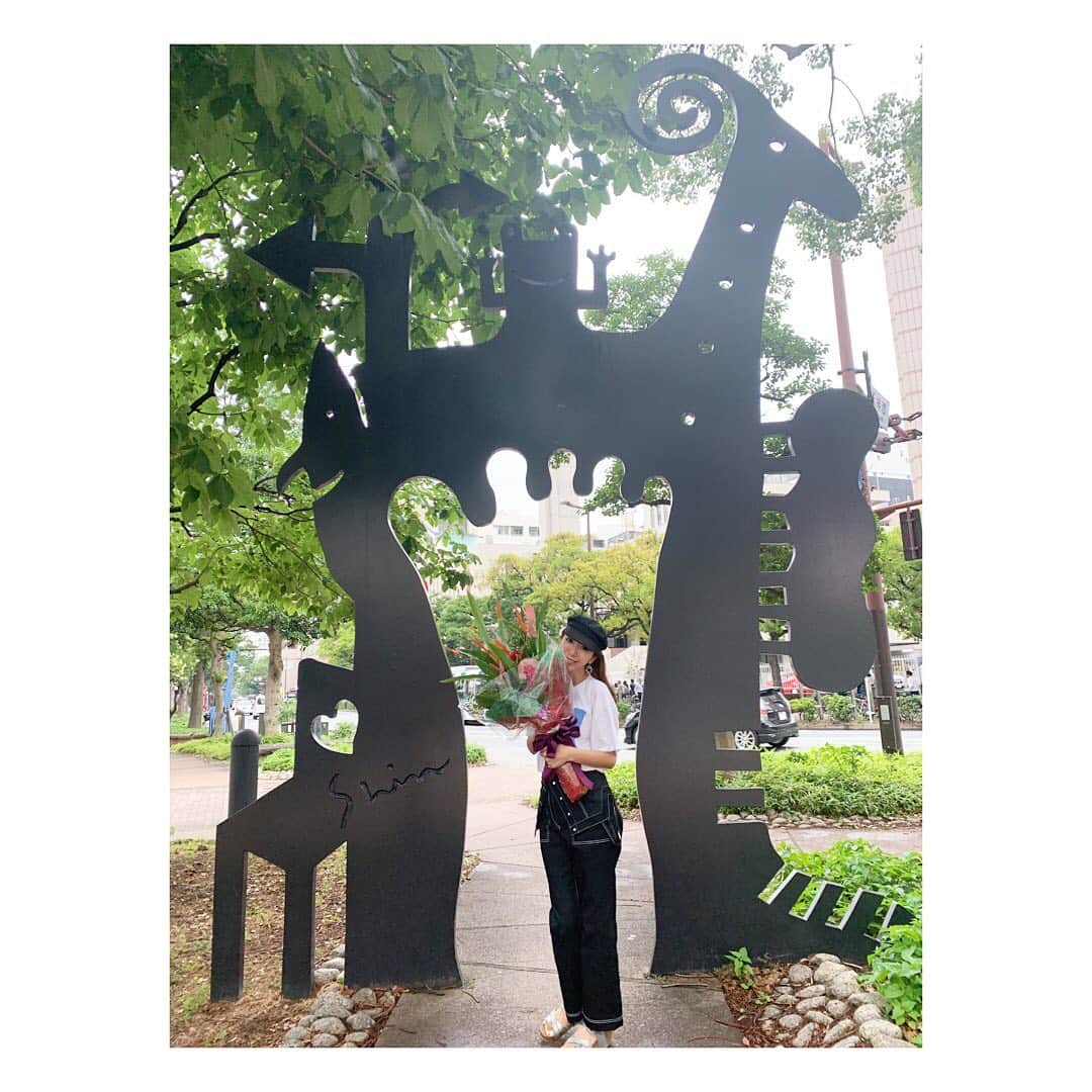 のインスタグラム：「とあるサプライズをしに福岡に来ました✈️ ・ ・ ・ 果たしてうまくいくのでしょうか🤢 ・ ・ ・ 緊張😳😳😳 ・ ・ ・ #福岡 #サプライズ」