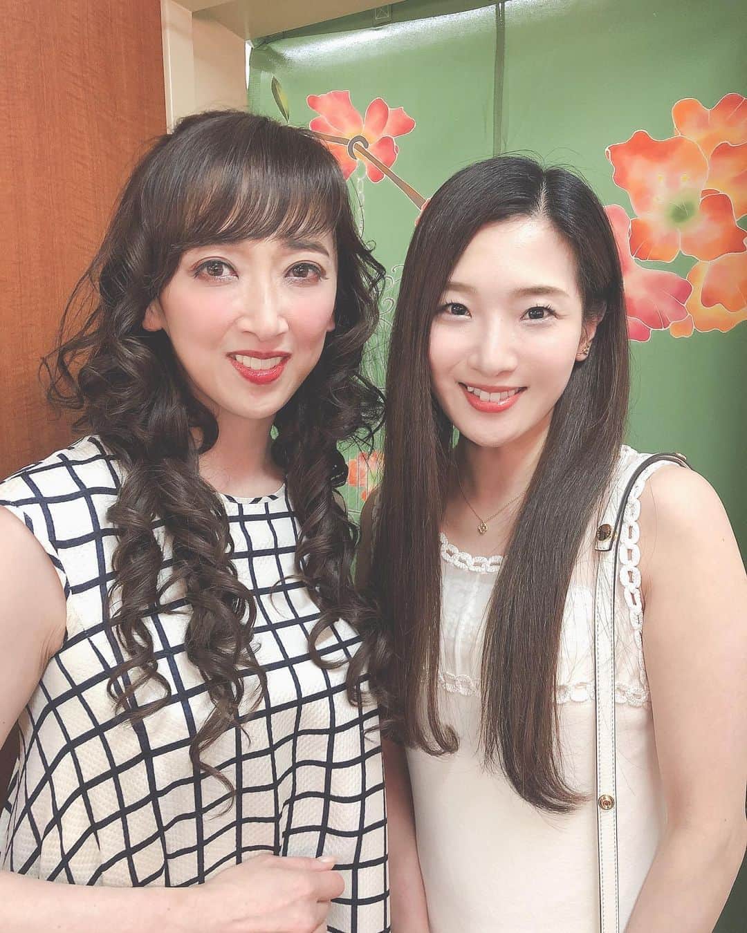 紫吹淳さんのインスタグラム写真 - (紫吹淳Instagram)「昨日、すみれ乃麗ちゃんが来てくれました。いつもありがとう…。」6月29日 19時17分 - jun_shibuki_official
