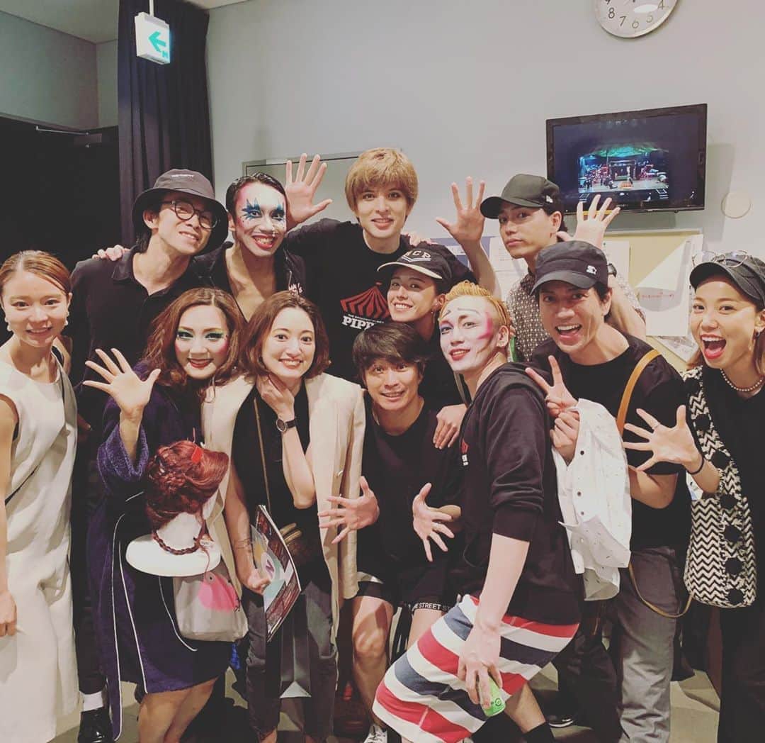 風間由次郎のインスタグラム：「昨日から優君の歌が頭からはなれないのでsky🎪ナオキくんめちゃくちゃカッコよかったなぁ🎪 #ピピン #観劇が一緒だった皆さんと #良き」