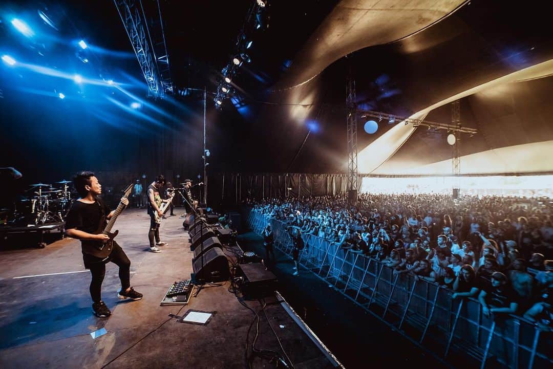 Crystal Lakeさんのインスタグラム写真 - (Crystal LakeInstagram)「Thank you @jeraonair 2019! We’ll be back for @neversaydietour in November!  Hey @fullforcegermany, let’s fuckin rage today!! Our set starts 15:15 HARDBOWL TENTSTAGE!! Photo: @johngyllhamn  #CrystalLake #Helix #WorldTour2019 #JeraOnAir #FullForceGermany」6月29日 19時36分 - crystallake777