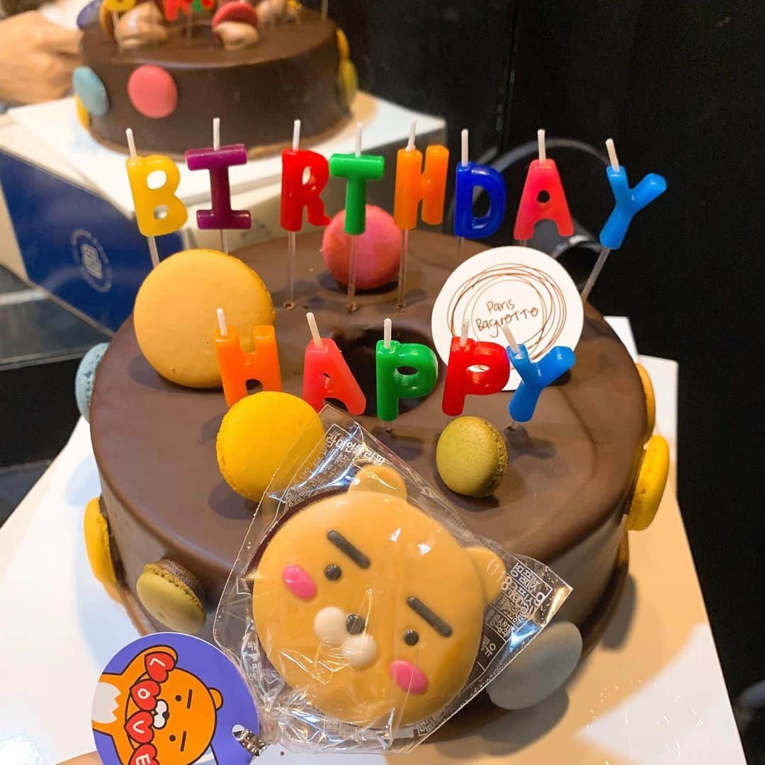 ソヨンさんのインスタグラム写真 - (ソヨンInstagram)「🎂 . . . 곱창 대왕 촛불을 끝으로..!ㅋㅋㅋ 생일 축하해 주신 모든 분들! 다시 한번 정말 감사합니다❤️ 마지막으로 이 세상에서  가장 존경하고 사랑하는 부모님!! 낳아주셔서 정말 감사합니다 사랑해요❤️ #HAPPY_LEESEOYOUNG_DAY #HBD」6月29日 20時08分 - hv_seo0