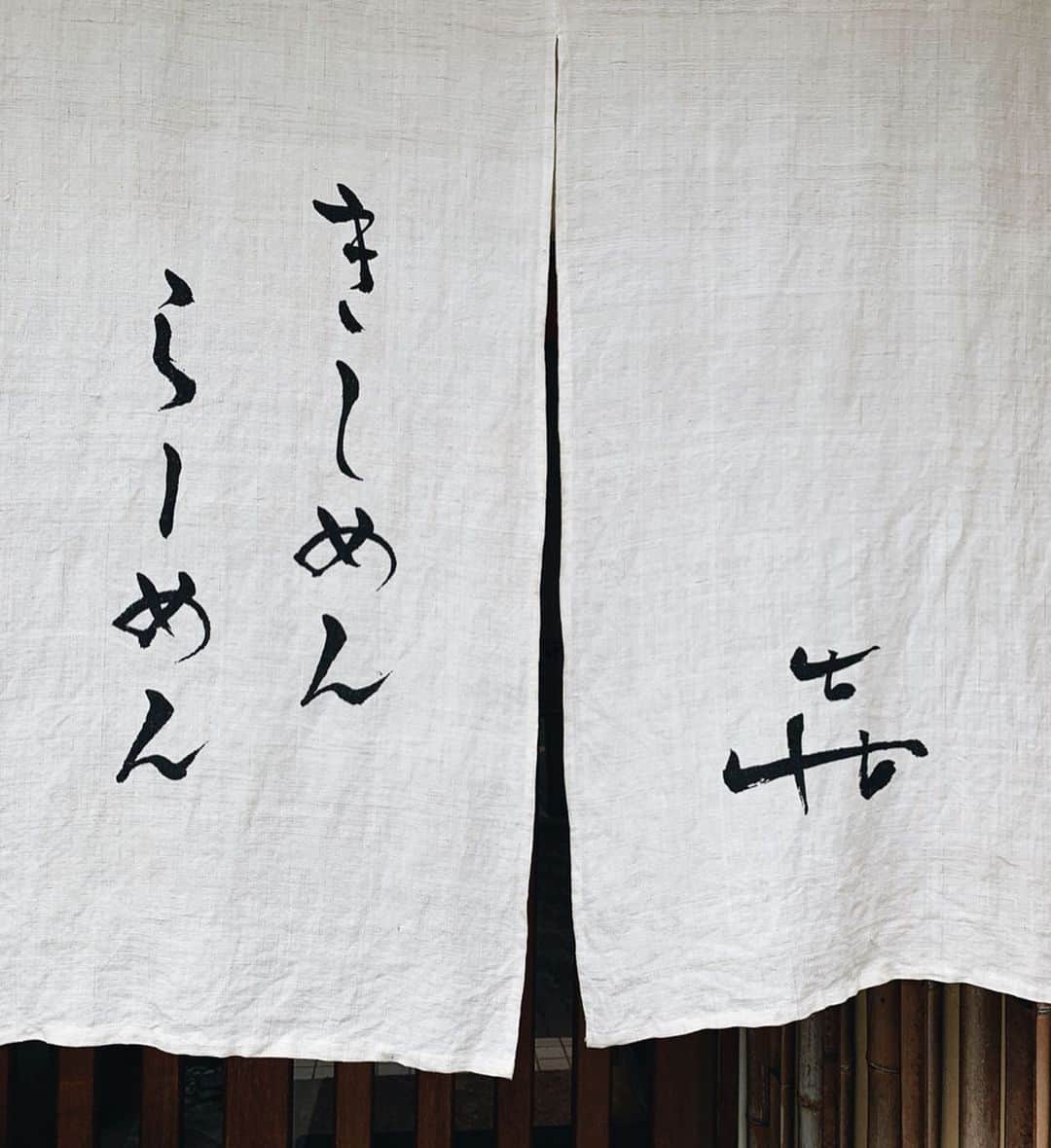 小西翼のグルメインスタ