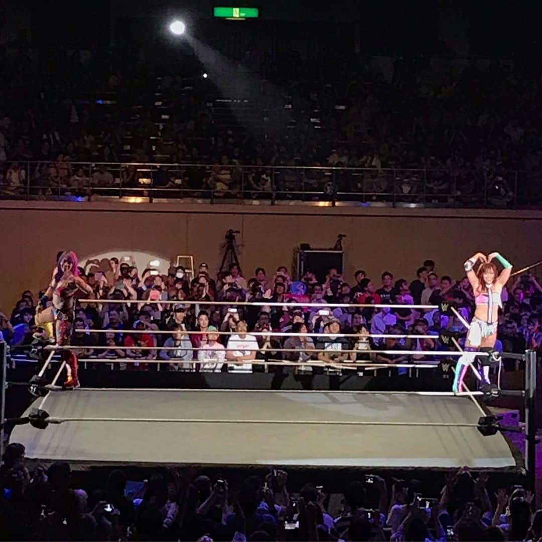 宮戸洋行さんのインスタグラム写真 - (宮戸洋行Instagram)「#WWE 日本公演行ってきました！もう最高でした！第1試合から#ASUKA #BECKYLYNCH #ALEXABLISS の王座戦！そしてまさかのサプライズで#HHH が！しかも#中邑真輔 とタッグ！#カブキウォリアーズ も観れたし、#RICOCHET のスワンダイブ式ドラゴンラナっていう見たことない技も飛び出すし…何しか最高でした！#WWEtokyo」6月29日 20時31分 - hiroyuki_gag