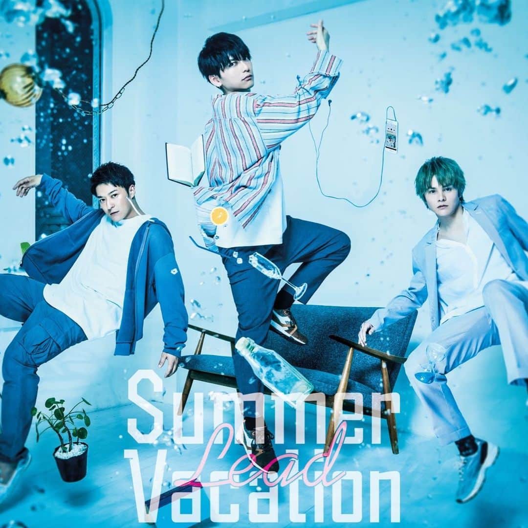 谷内伸也さんのインスタグラム写真 - (谷内伸也Instagram)「31th Single ﻿"Summer Vacation" 2019.7.24 Release﻿ ﻿ 『Summer Vacation』﻿ Lyrics : shungo.﻿ Compose : Fredrik "Figge" Boström, Ryo 'LEFTY' Miyata, Lars Safsund﻿ Arrangement : Ryo 'LEFTY' Miyata﻿ ﻿ 『Paradise City』﻿ Lyrics : AKIRA﻿ @lead_akira  Compose : HIKARI, MoonChild﻿ Music Produced by HiDE Kawada for Future Unison﻿ Track Produced by HIKARI﻿ ﻿ 『ANTHEM』﻿ Lyrics : AKIRA ﻿ Rap Lyrics : SHINYA ﻿ @lead_shinya  Compose : AKIRA﻿ Arrangement : AKIRA﻿ ﻿ #Lead #SummerVacation #サマバケ﻿ #coverphoto ﻿」6月29日 20時55分 - lead_shinya