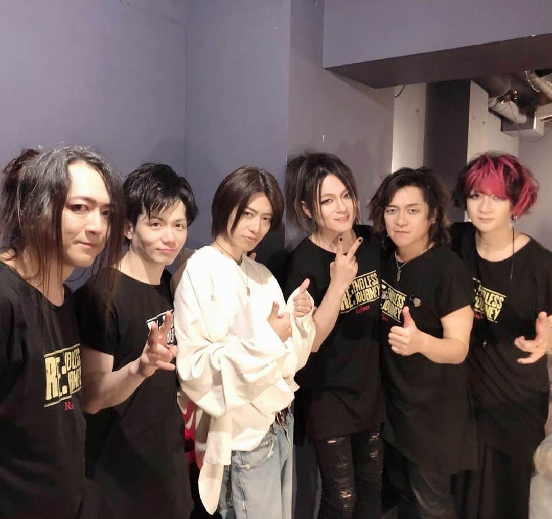 Ikuoさんのインスタグラム写真 - (IkuoInstagram)「Rayflower”SKULL HEADS SPEAKING vol.4”終了しました！SHINくん呼んでくれてありがとう！最高に楽しかった‼️お越しのみなさんありがとう😊miroくんにケンちゃんにYOUSAYとも久々に会えて嬉しかった！！ #ikuo #rayflower  #shin #skullheadsspeaking」6月29日 20時57分 - ikuobass