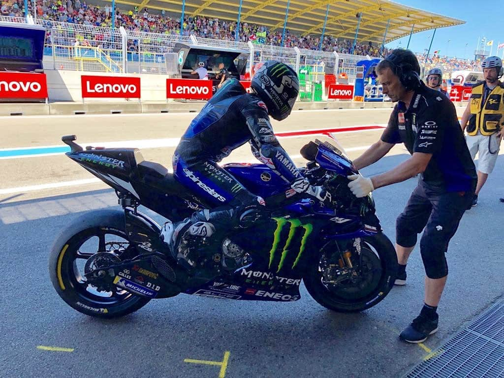 YamahaMotoGPさんのインスタグラム写真 - (YamahaMotoGPInstagram)「@maverick12official continued to show good pace during FP4 at the @ttcircuitassen. . . #MonsterYamaha | #MotoGP | #DutchGP | #MonsterEnergy | #MV12」6月29日 21時11分 - yamahamotogp