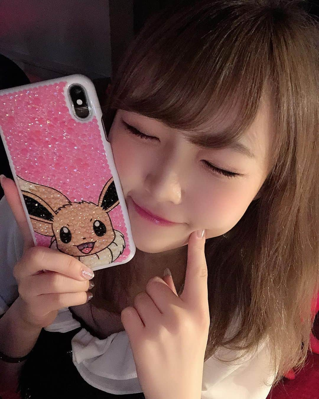 植村梓さんのインスタグラム写真 - (植村梓Instagram)「かわイーブイなiPhoneケースつくってもらた😣💓」6月29日 21時33分 - nyanazu_o2o4