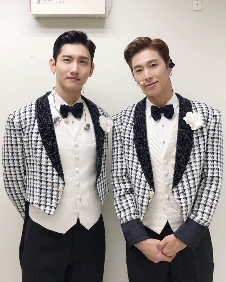 東方神起さんのインスタグラム写真 - (東方神起Instagram)「TVXQ! CONCERT - CIRCLE - #with in #Bangkok 함께 해주신 여러분 모두 감사드립니다! _ #東方神起⁠ #동방신기 #TVXQ! @tvxq.official #U_Know #유노윤호 @yunho2154 #MAX #최강창민 @changmin88 #TVXQ_CONCERT_CIRCLE_with」6月29日 23時40分 - tvxq.official