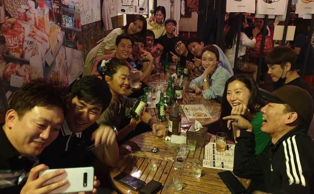 ホ・ジョンミンのインスタグラム：「#단국대 #이용 형 때문에 모인거야 형 인생 잘살았네 이렇게 많이 모여서 형 그리워하네 그 쪽에서 편하게 살아 #무적엘지」