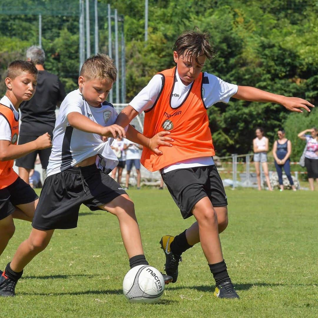 ウディネーゼ・カルチョのインスタグラム(udinesecalcio) - 6月30日 00時32分Sorrisi 😃 sorrisi 😁 e ancora sorrisi 🙃 Questo è #Udinese #CityCamp!Grazie a tutti e... al prossimo anno! 😎[BIHAKUEN]UVシールド(UVShield)fantatuttoCiao a tutti, siamo una page riguardante il Fantacalcio e alla 37a giornata abbiamo preso 13 goal 7 assist e 3 porte imbattute, io, l'admin, sono un giornalista, rispondiamo anche in direct a qualunque dubbio e quest'estate faremo una serie molto interessante sulle formazioni di serie A. Se vi va, date un'occhiata al nostro profilo??inseguendo_un_goalFuturi campioni crescono ????❤️>> 飲む日焼け止め！「UVシールド」を購入するnachopussetto