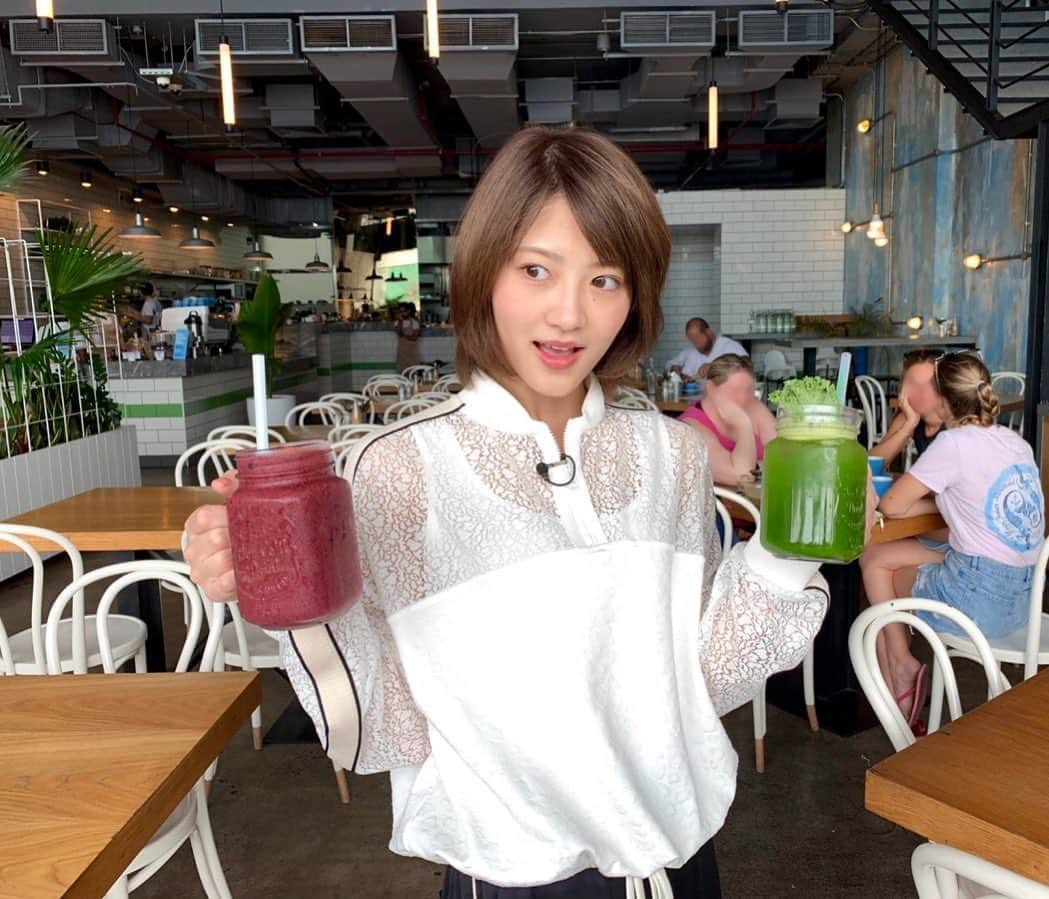 若月佑美さんのインスタグラム写真 - (若月佑美Instagram)「. green&red .」6月30日 1時07分 - yumi_wakatsuki_official