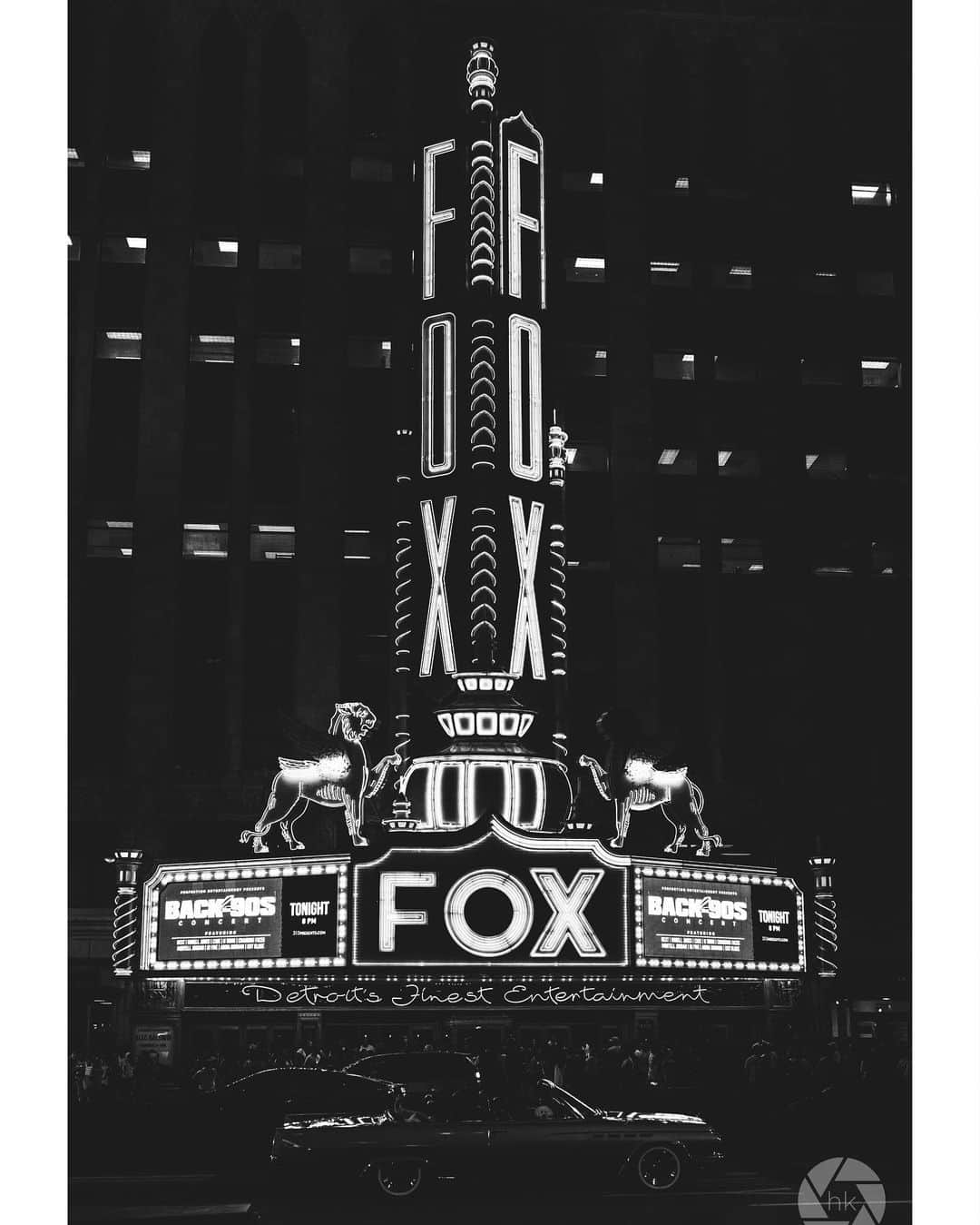 ハウィー・ケンドリックさんのインスタグラム写真 - (ハウィー・ケンドリックInstagram)「Detroit’s Finest. Fox Theatre. #leicasl」6月30日 1時07分 - hkendrick47