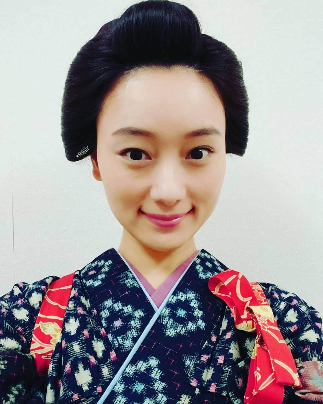中島亜梨沙のインスタグラム：「本日放送📺 BS-TBS 水戸黄門 18:00～ 第六話『名君救った薩摩錫器(鹿児島)』 お咲役で出演します  ぜひご覧下さい！  #水戸黄門 #鹿児島 #薩摩錫器」