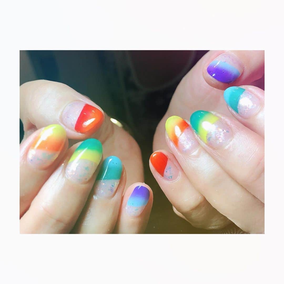 Taki Tanakaさんのインスタグラム写真 - (Taki TanakaInstagram)「#Pride #LGBTQ #LGBT #pridenails❤️💛💚💙💜 #mynail #nailstagram  #🌈 #happypride  #愛を込めて  #stonewall50」6月30日 1時48分 - tanakataki